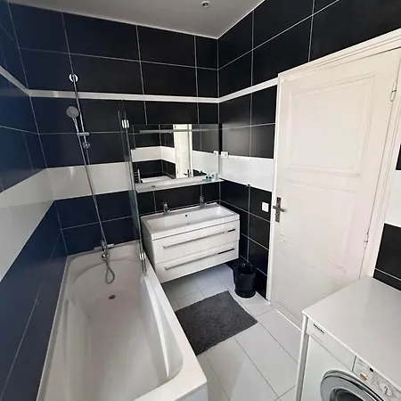 Luxueux A La Porte D'auteuil - 16eme Arrondissement Paris
